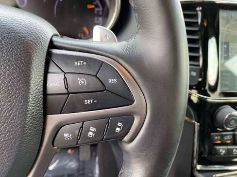 Used 2020 Jeep Grand Cherokee Limited X AWD/4WD image 19