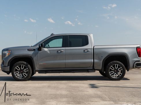 Used 2019 GMC Sierra 1500 AT4 w/ AT4 Premium Package AWD/4WD image 6