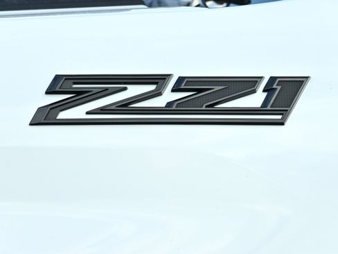 Used 2024 Chevrolet Silverado 2500 LT w/ All Star Edition image 41