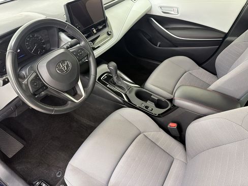 Used 2024 Toyota Corolla SE FWD image 4