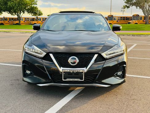 Used 2020 Nissan Maxima Platinum w/ Reserve Package FWD image 2