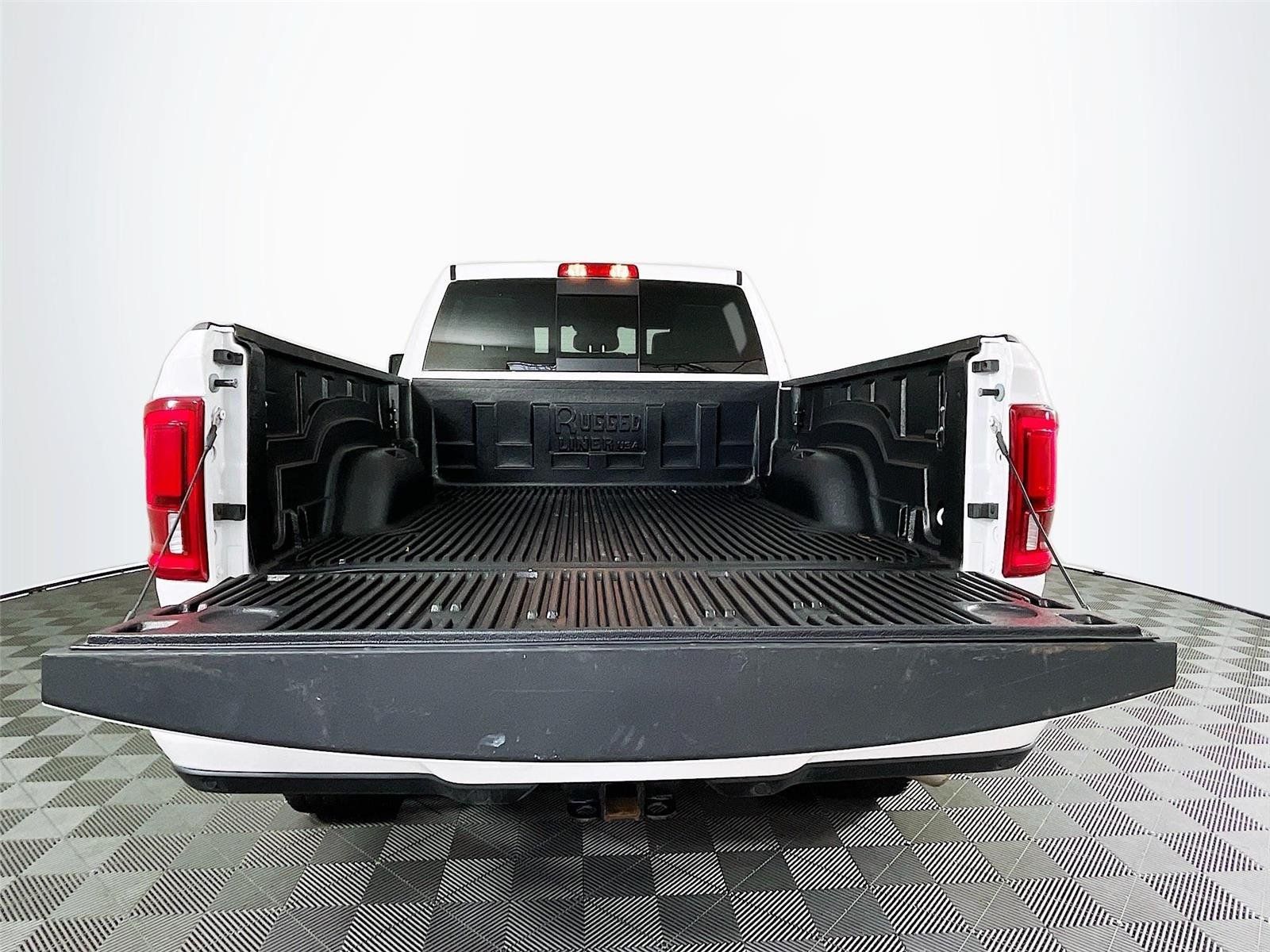 Used 2026 RAM 2500 Laramie AWD/4WD image 29