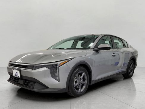 Used 2025 Kia K4 FWD image 13