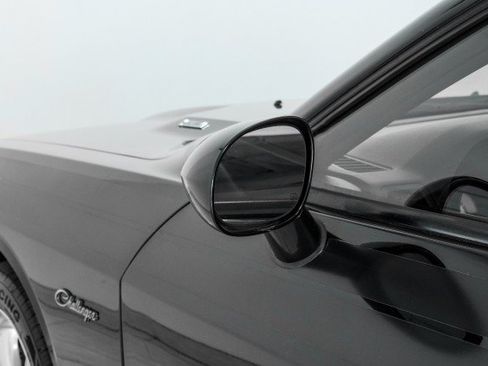 Used 2009 Dodge Challenger R/T RWD image 30