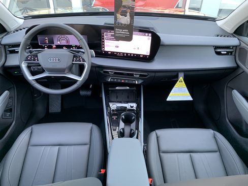 New 2026 Audi Q3 quattro 2.0T image 10