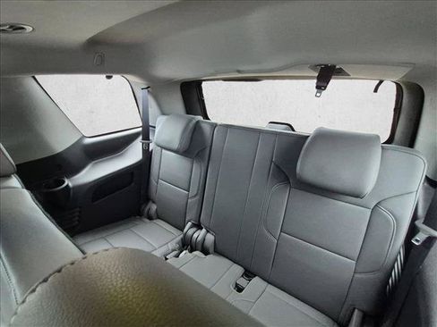 Used 2019 Chevrolet Tahoe LT RWD image 17