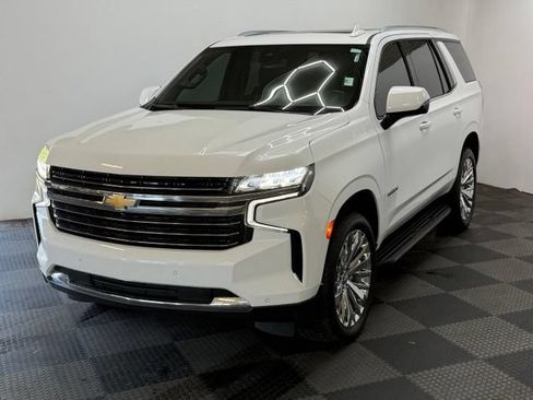 Used 2021 Chevrolet Tahoe LT w/ LT Signature Package AWD/4WD image 6