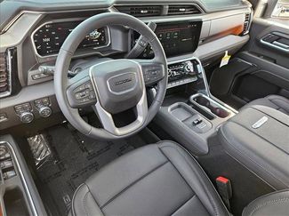 New 2026 GMC Sierra 2500 Denali w/ Denali Reserve Package AWD/4WD video 3