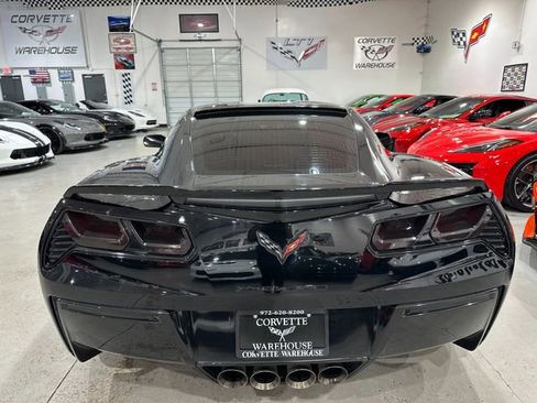 Used 2017 Chevrolet Corvette Stingray Coupe w/ Carbon Flash Badge Package RWD image 11