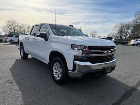 Used 2021 Chevrolet Silverado 1500 LT w/ Bed Protection Package AWD/4WD image 9