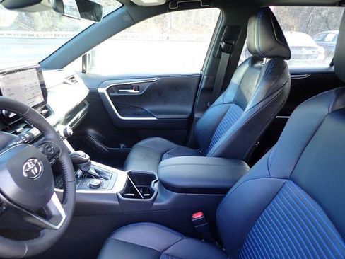 Certified 2025 Toyota RAV4 XSE image 10