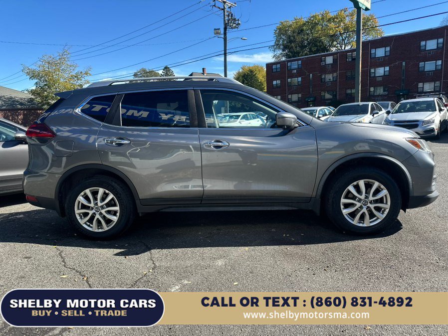 Used 2017 Nissan Rogue SV w/ SV Premium Package AWD/4WD image 5