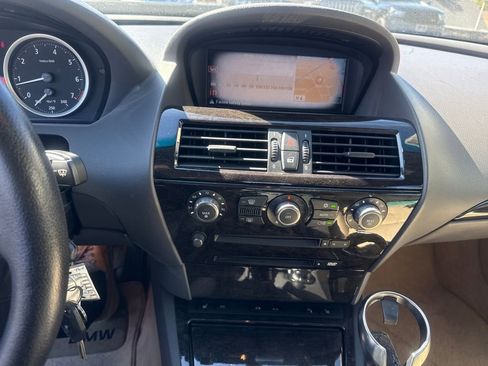 Used 2005 BMW 645Ci Convertible image 18