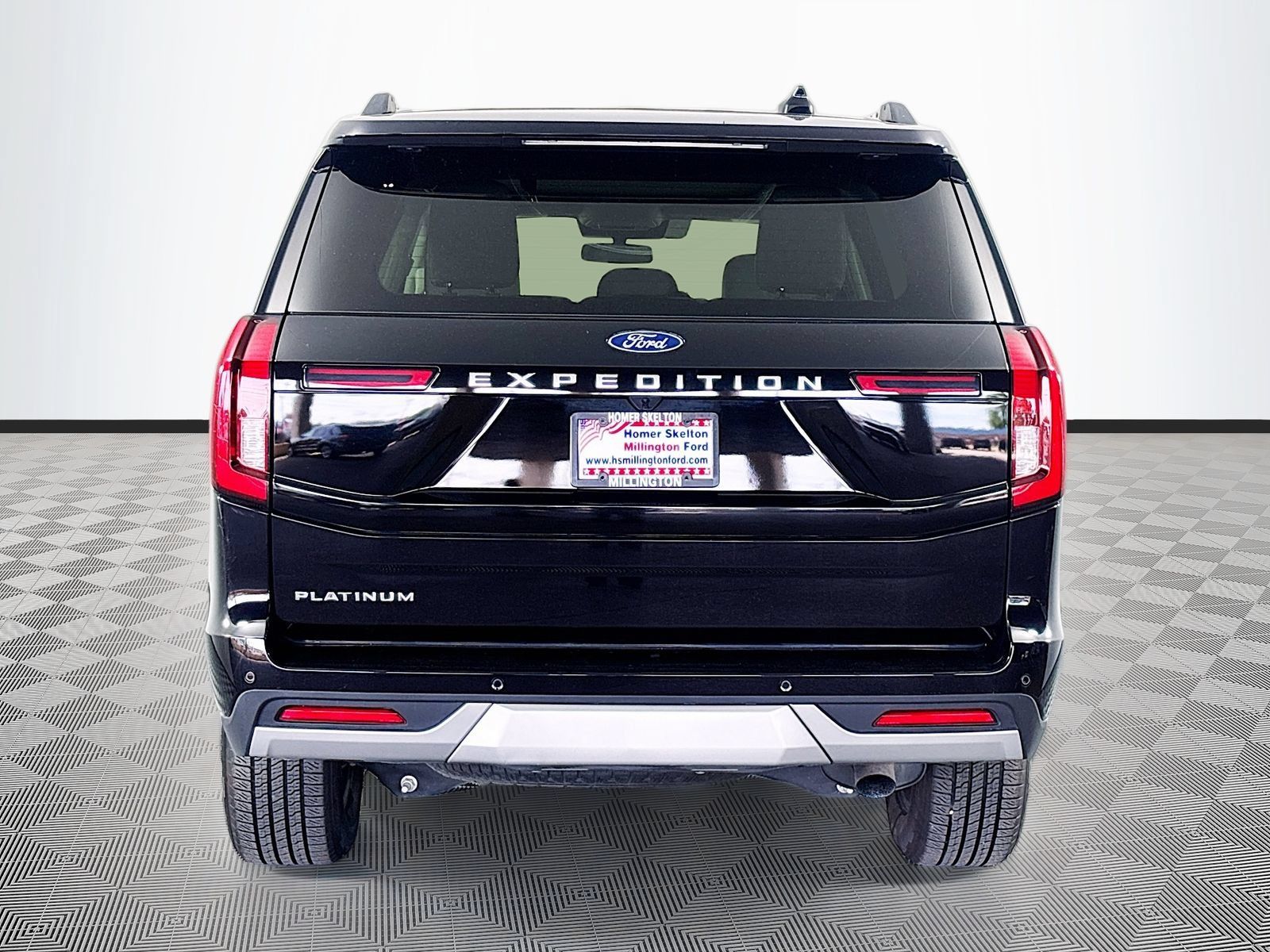 Used 2025 Ford Expedition Platinum AWD/4WD image 6