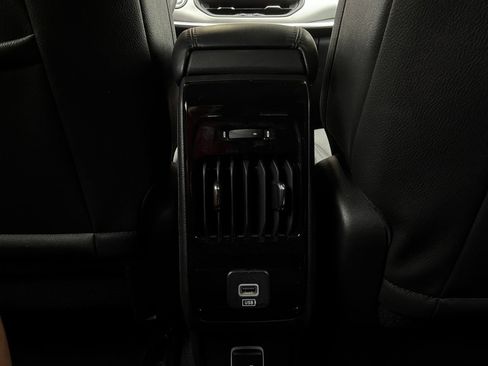 Used 2025 Jeep Compass Limited AWD/4WD image 12