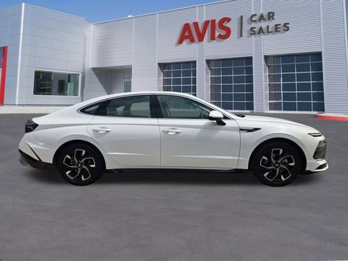 Used 2025 Hyundai Sonata SEL FWD image 5