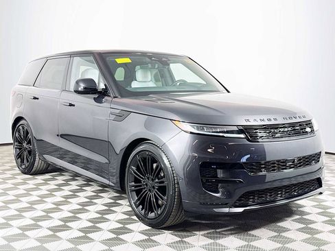 New 2026 Land Rover Range Rover Sport Dynamic SE AWD/4WD image 3