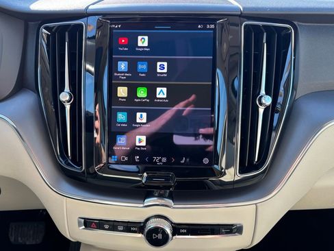 Certified 2024 Volvo XC60 B5 Core w/ Climate Package image 11