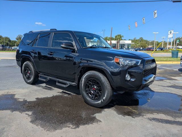 Used 2019 Toyota 4Runner SR5 Premium RWD image 2