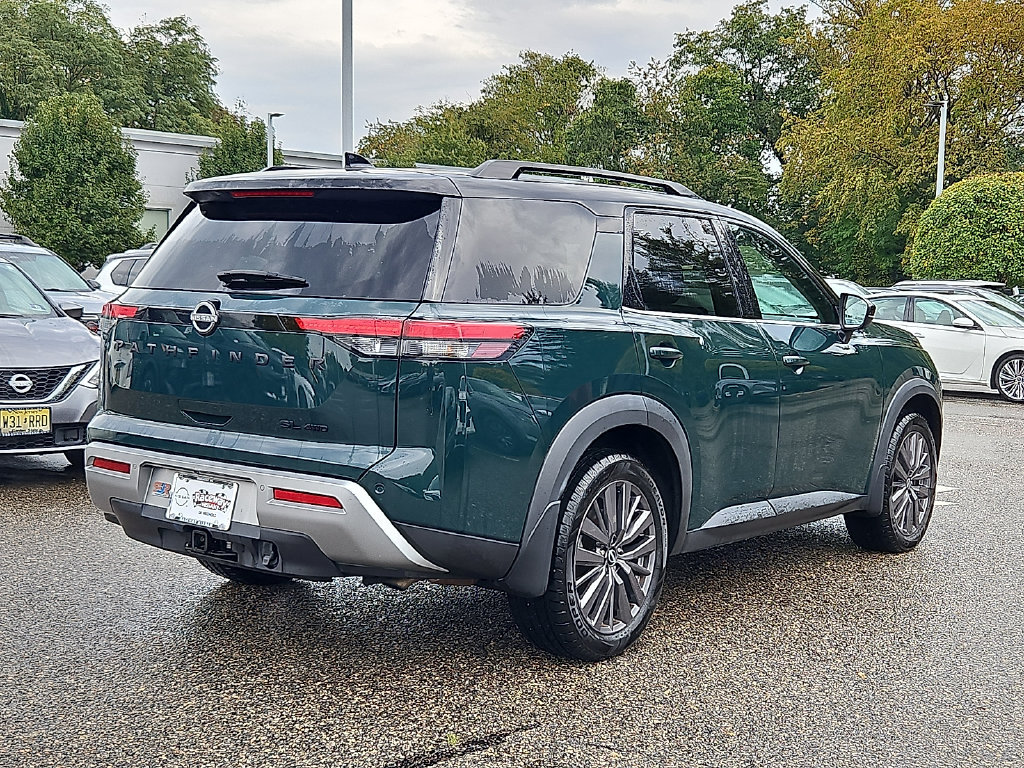 Used 2024 Nissan Pathfinder SL w/ SL Premium Package AWD/4WD image 7