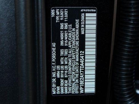 New 2026 Porsche Cayenne E-Hybrid Coupe image 30