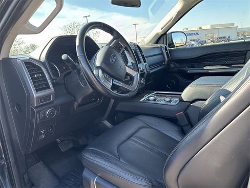Used 2020 Ford Expedition Max Platinum image 11