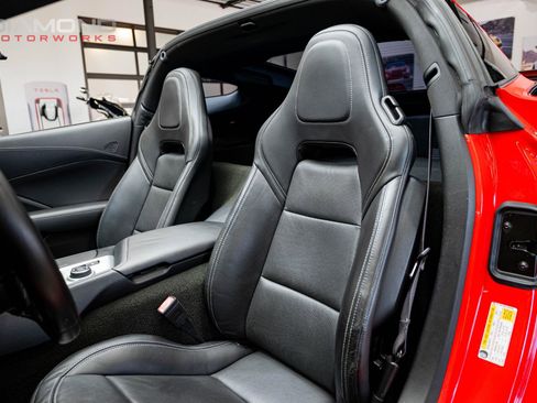 Used 2015 Chevrolet Corvette Z06 RWD image 17