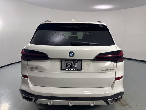 New 2026 BMW X5 xDrive50e AWD/4WD image 6