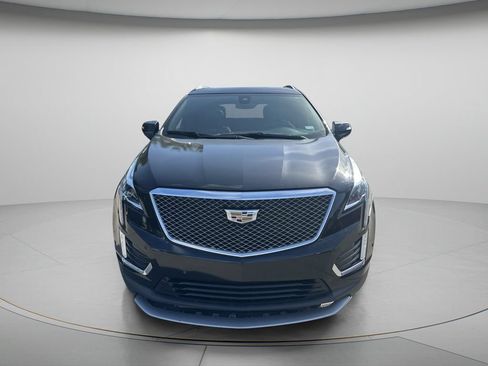 Used 2020 Cadillac XT5 Premium Luxury FWD image 2