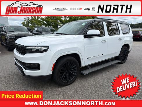 Used 2022 Jeep Grand Wagoneer Series III w/ Rear Seat Video Group 1 AWD/4WD image 1