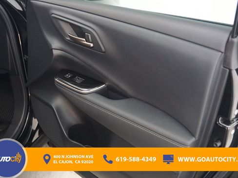 Used 2024 Toyota Crown XLE image 17