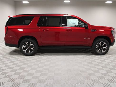 New 2026 GMC Yukon XL AT4 w/ AT4 Premium Plus Package AWD/4WD image 11