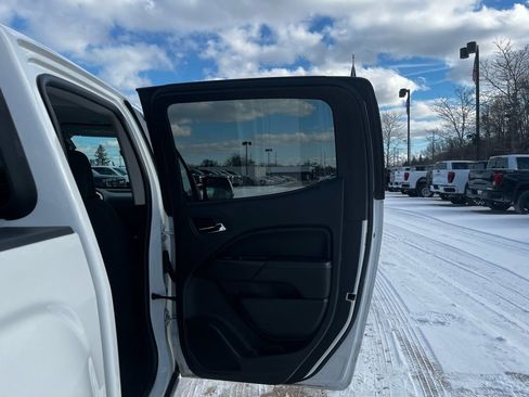 Used 2020 GMC Canyon SLE w/ SLE Convenience Package image 30