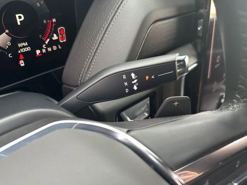 Used 2025 GMC Yukon Denali image 23