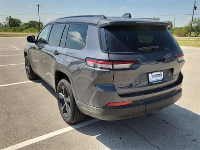New 2025 Jeep Grand Cherokee L Laredo