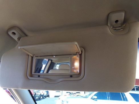 Used 2011 Ford F150 Lariat w/ Lariat Chrome Pkg image 70