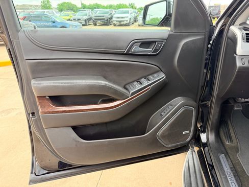 Used 2018 GMC Yukon XL SLT w/ Open Road Package RWD image 6