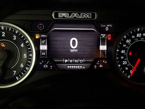 Used 2020 RAM 1500 Big Horn AWD/4WD image 13
