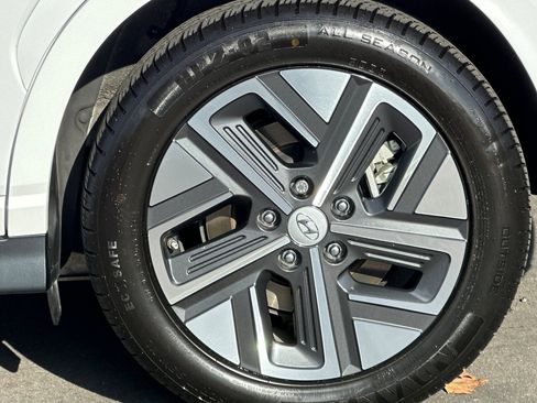 Used 2023 Hyundai Kona Limited w/ Cargo Package image 40