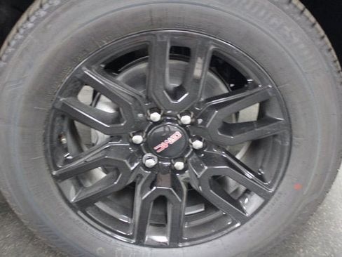 New 2025 GMC Sierra 1500 Elevation w/ Max Trailering Package image 12