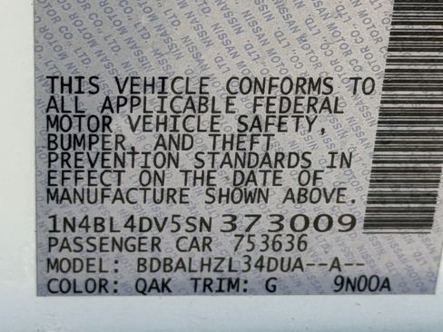 Certified 2025 Nissan Altima 2.5 SV FWD image 37