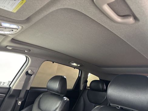 Used 2020 Hyundai Santa Fe Limited AWD/4WD image 7