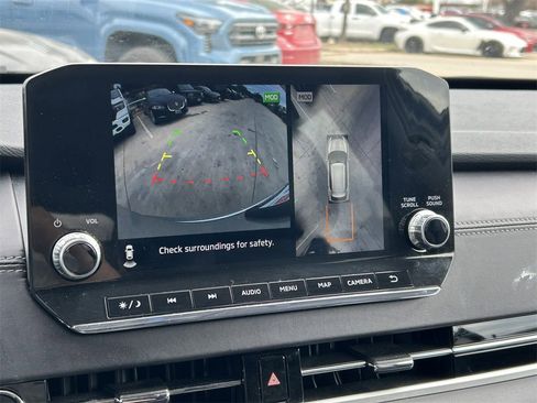 Used 2024 Mitsubishi Outlander SE image 35