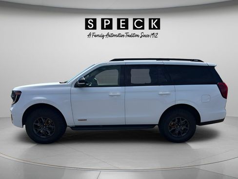 Used 2025 Ford Expedition Tremor AWD/4WD image 2