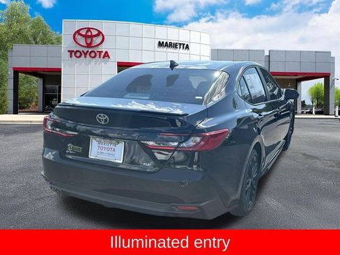 New 2026 Toyota Camry SE FWD image 22