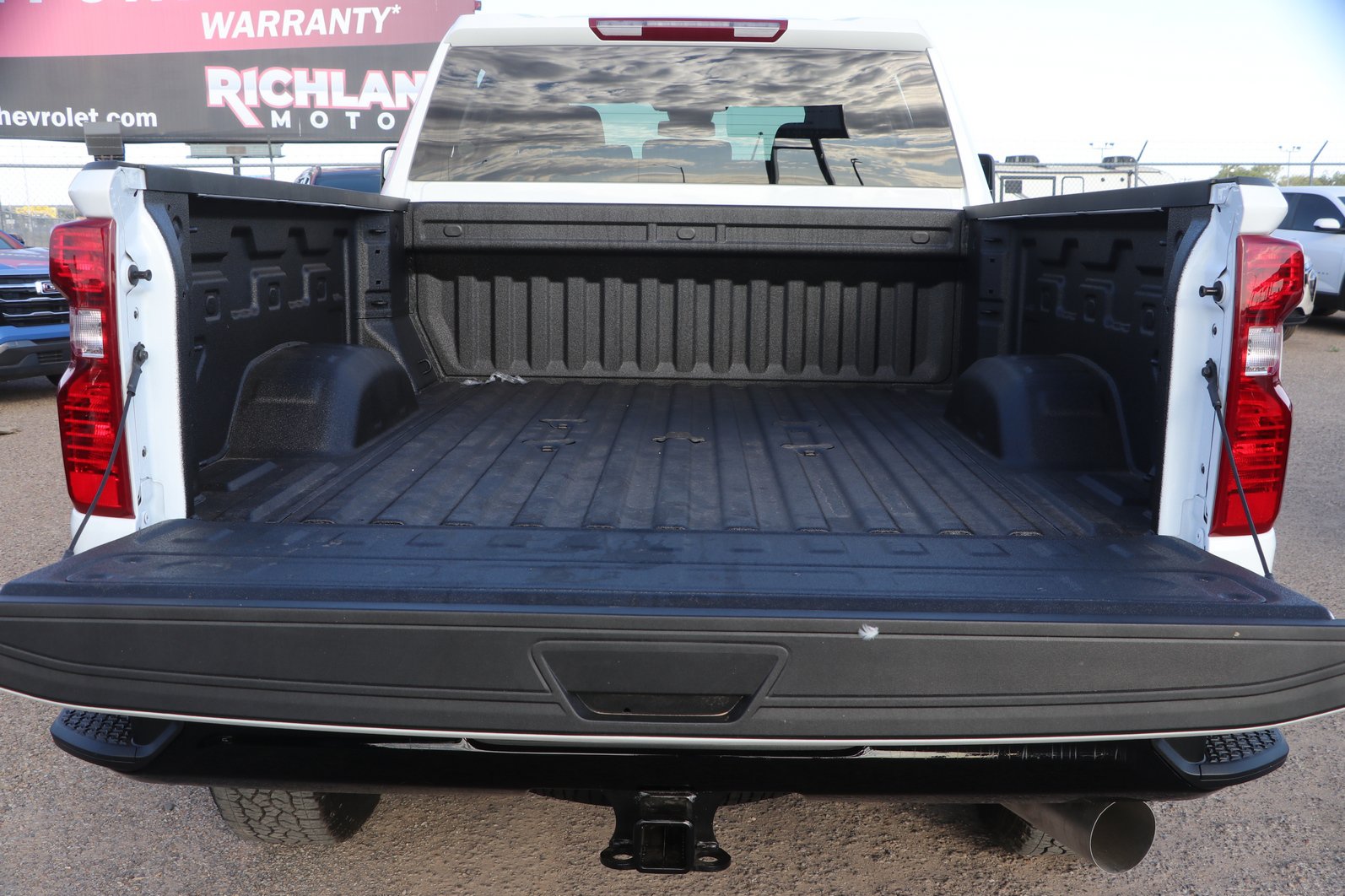 New 2026 Chevrolet Silverado 2500 Custom w/ Custom Value Package AWD/4WD image 27
