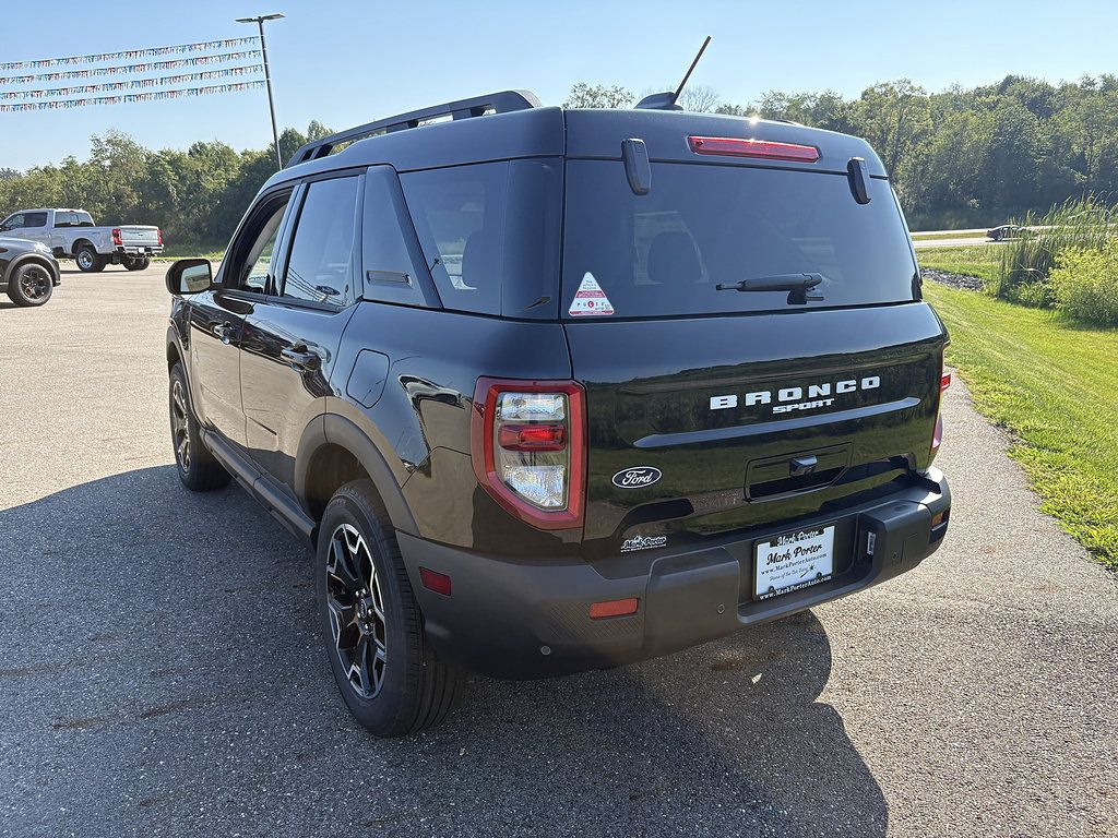 New 2026 Ford Bronco Sport Outer Banks AWD/4WD image 3