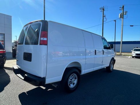 New 2025 Chevrolet Express 2500 RWD image 3