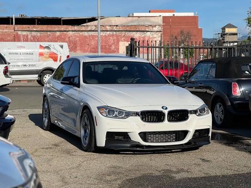 Used 2014 BMW 328i Sedan RWD image 1