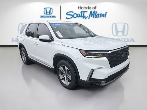Certified 2023 Honda Pilot EX-L image 1